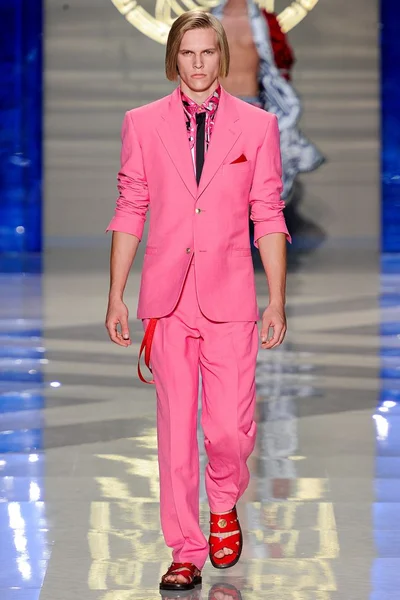 Look 36